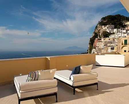 Palazzo M מלון קאפרי