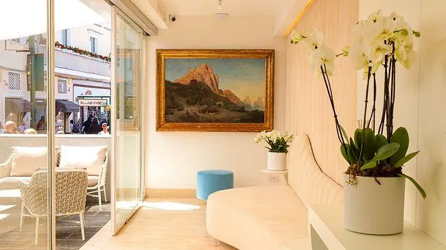 Palazzo M מלון קאפרי